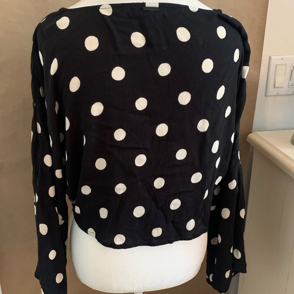🇺🇸 Billabong Polka Dot Crop Top - Picture 2 of 4